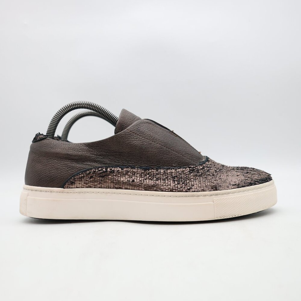 M. Gemi Pebble Leather Textured Women's Size 40 Slip On Sneaker Shoes
